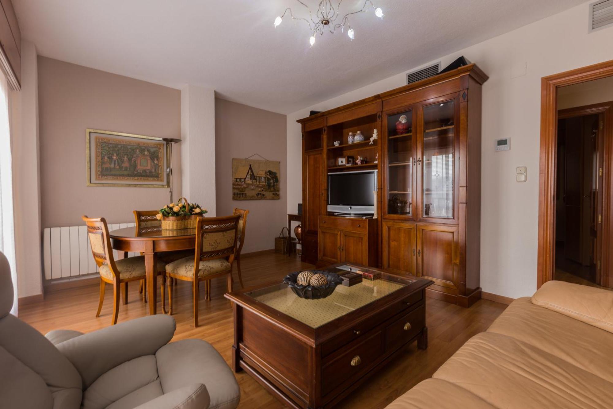 Gracia Suites - Centro Y Confort Con Parking Gratis グラナダ エクステリア 写真
